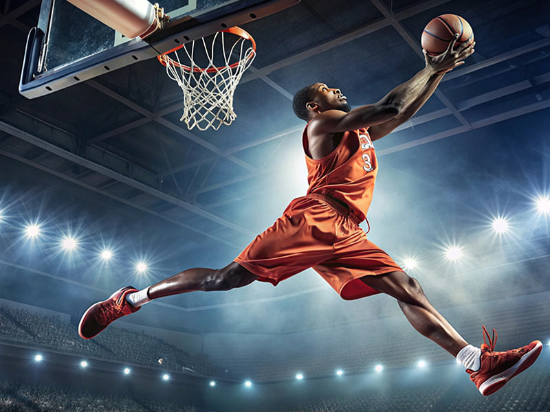 徐静雨：NBA中国赛曾凡博的表现一言难尽说难听点一无是处